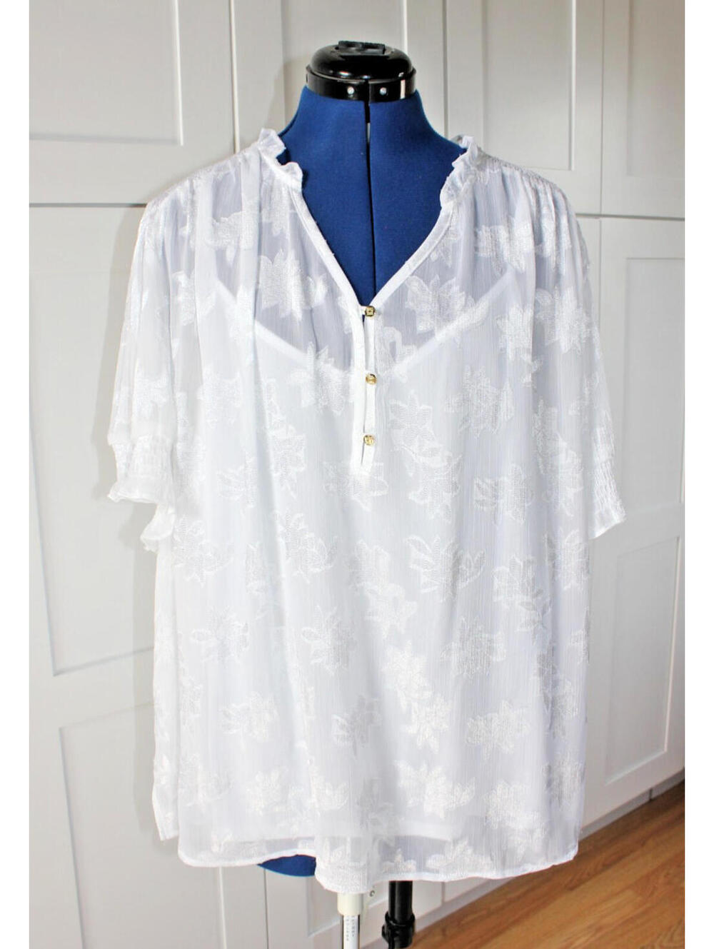 Liz Claiborne-Plus Size 2X-White Floral Sheer Top w/Camisole
